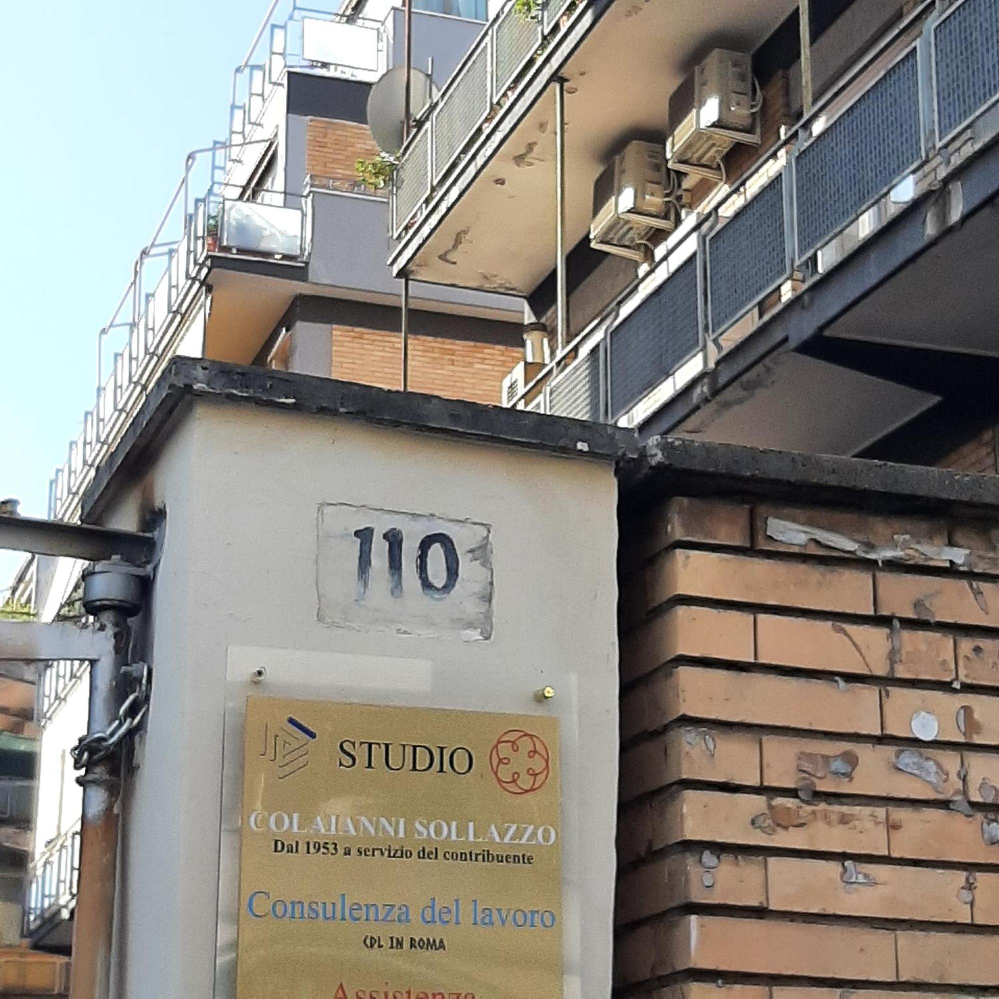 Appartamento Roma - Metro C Exteriör bild